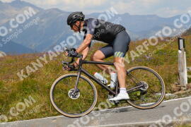 Photo #3832525 | 12-08-2023 13:37 | Passo Dello Stelvio - Peak BICYCLES