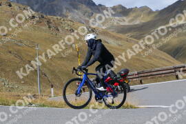 Foto #4291368 | 19-09-2023 10:56 | Passo Dello Stelvio - die Spitze BICYCLES