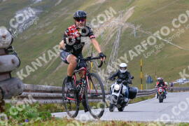 Foto #3914841 | 16-08-2023 14:03 | Passo Dello Stelvio - die Spitze BICYCLES