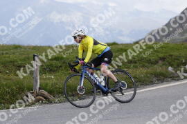 Foto #3361932 | 06-07-2023 11:09 | Passo Dello Stelvio - die Spitze BICYCLES