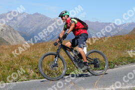 Foto #2732790 | 24-08-2022 13:32 | Passo Dello Stelvio - die Spitze BICYCLES