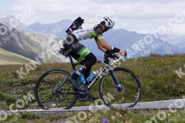 Photo #3697683 | 02-08-2023 12:46 | Passo Dello Stelvio - Peak BICYCLES