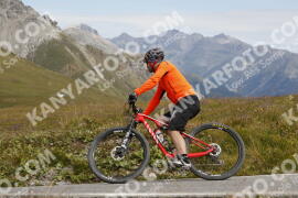 Foto #3751290 | 08-08-2023 11:10 | Passo Dello Stelvio - die Spitze BICYCLES