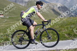 Foto #3364947 | 07-07-2023 11:09 | Passo Dello Stelvio - die Spitze BICYCLES
