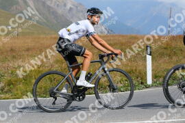 Photo #2657639 | 15-08-2022 11:28 | Passo Dello Stelvio - Peak BICYCLES