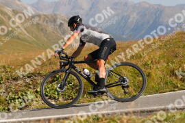 Foto #3980335 | 20-08-2023 10:12 | Passo Dello Stelvio - die Spitze BICYCLES