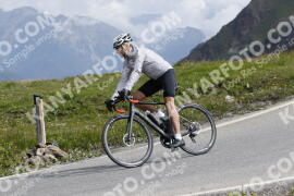 Photo #3378279 | 08-07-2023 10:20 | Passo Dello Stelvio - Peak BICYCLES