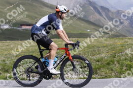 Photo #3277307 | 29-06-2023 10:47 | Passo Dello Stelvio - Peak BICYCLES