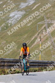 Photo #2668980 | 16-08-2022 12:15 | Passo Dello Stelvio - Peak BICYCLES