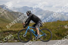 Photo #3618570 | 29-07-2023 10:12 | Passo Dello Stelvio - Peak BICYCLES