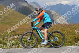 Photo #3833612 | 12-08-2023 14:20 | Passo Dello Stelvio - Peak BICYCLES