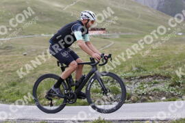 Photo #3199408 | 23-06-2023 12:08 | Passo Dello Stelvio - Peak BICYCLES