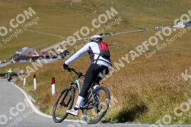 Photo #2700369 | 21-08-2022 14:09 | Passo Dello Stelvio - Peak BICYCLES