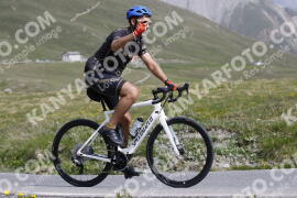 Photo #3251951 | 27-06-2023 10:43 | Passo Dello Stelvio - Peak BICYCLES