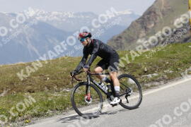 Photo #3124917 | 17-06-2023 12:08 | Passo Dello Stelvio - Peak BICYCLES