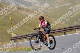 Foto #4033782 | 23-08-2023 10:24 | Passo Dello Stelvio - die Spitze BICYCLES