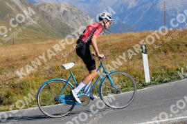 Photo #2735695 | 25-08-2022 09:54 | Passo Dello Stelvio - Peak BICYCLES