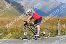 Photo #2753543 | 26-08-2022 12:35 | Passo Dello Stelvio - Peak BICYCLES