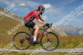 Photo #3964344 | 19-08-2023 13:01 | Passo Dello Stelvio - Peak BICYCLES