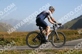 Foto #4045330 | 24-08-2023 09:24 | Passo Dello Stelvio - die Spitze BICYCLES