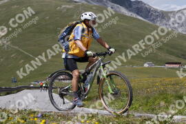 Photo #3446762 | 14-07-2023 13:37 | Passo Dello Stelvio - Peak BICYCLES
