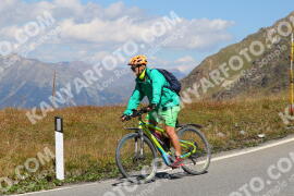 Photo #2671232 | 16-08-2022 13:18 | Passo Dello Stelvio - Peak BICYCLES