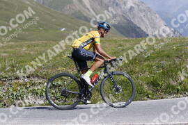 Foto #3378378 | 08-07-2023 10:40 | Passo Dello Stelvio - die Spitze BICYCLES