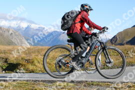 Foto #4299283 | 24-09-2023 09:59 | Passo Dello Stelvio - die Spitze BICYCLES