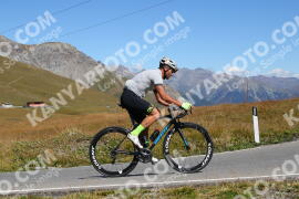 Photo #2697768 | 21-08-2022 11:38 | Passo Dello Stelvio - Peak BICYCLES