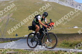 Photo #3910339 | 16-08-2023 10:19 | Passo Dello Stelvio - Peak BICYCLES