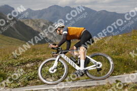 Foto #3678931 | 31-07-2023 15:00 | Passo Dello Stelvio - die Spitze BICYCLES