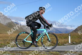 Foto #4299425 | 24-09-2023 11:31 | Passo Dello Stelvio - die Spitze BICYCLES