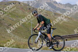 Photo #3894392 | 15-08-2023 10:48 | Passo Dello Stelvio - Peak BICYCLES