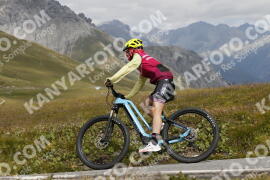 Photo #3695940 | 02-08-2023 11:54 | Passo Dello Stelvio - Peak BICYCLES