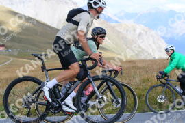 Foto #2751735 | 26-08-2022 11:29 | Passo Dello Stelvio - die Spitze BICYCLES