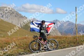 Photo #2696652 | 21-08-2022 10:20 | Passo Dello Stelvio - Peak BICYCLES