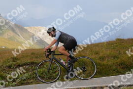 Foto #3921845 | 17-08-2023 13:23 | Passo Dello Stelvio - die Spitze BICYCLES