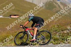 Foto #3808973 | 11-08-2023 11:32 | Passo Dello Stelvio - die Spitze BICYCLES