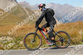 Foto #2734276 | 24-08-2022 14:15 | Passo Dello Stelvio - die Spitze BICYCLES