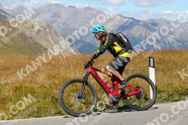 Photo #2700106 | 21-08-2022 13:54 | Passo Dello Stelvio - Peak BICYCLES