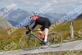 Photo #3936437 | 18-08-2023 12:44 | Passo Dello Stelvio - Peak BICYCLES