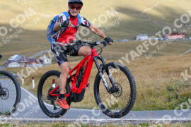 Foto #2750837 | 26-08-2022 10:10 | Passo Dello Stelvio - die Spitze BICYCLES