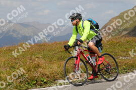 Foto #4037634 | 23-08-2023 13:48 | Passo Dello Stelvio - die Spitze BICYCLES