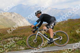 Photo #3873387 | 14-08-2023 11:54 | Passo Dello Stelvio - Peak BICYCLES