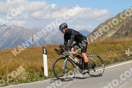 Photo #2670356 | 16-08-2022 12:59 | Passo Dello Stelvio - Peak BICYCLES