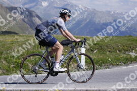 Foto #3237414 | 26-06-2023 10:59 | Passo Dello Stelvio - die Spitze BICYCLES