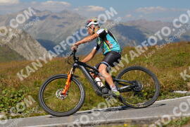 Foto #3966744 | 19-08-2023 14:25 | Passo Dello Stelvio - die Spitze BICYCLES