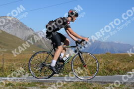 Photo #4227952 | 10-09-2023 11:00 | Passo Dello Stelvio - Peak BICYCLES