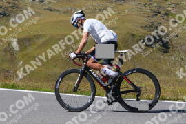 Photo #3960840 | 19-08-2023 11:52 | Passo Dello Stelvio - Peak BICYCLES