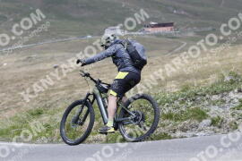 Foto #3154433 | 18-06-2023 12:43 | Passo Dello Stelvio - die Spitze BICYCLES